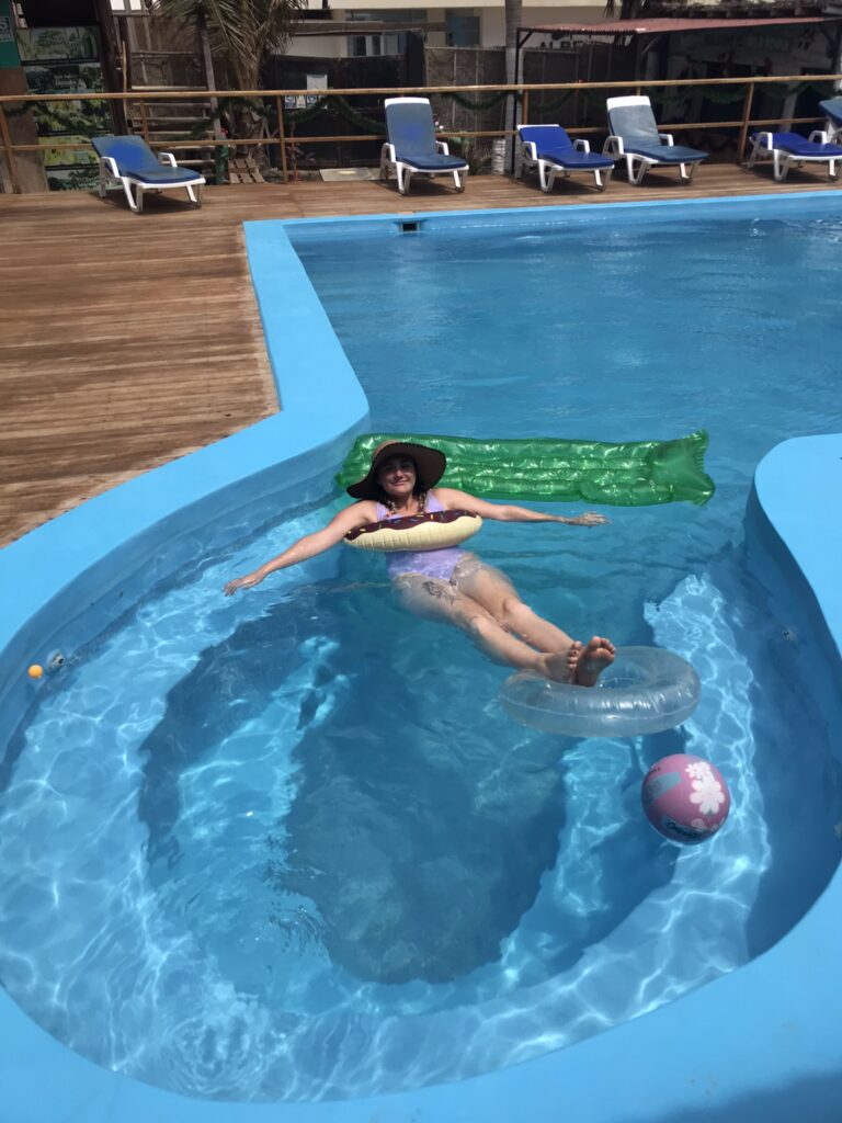 Swimming pool at the Wild Rover in Mancora