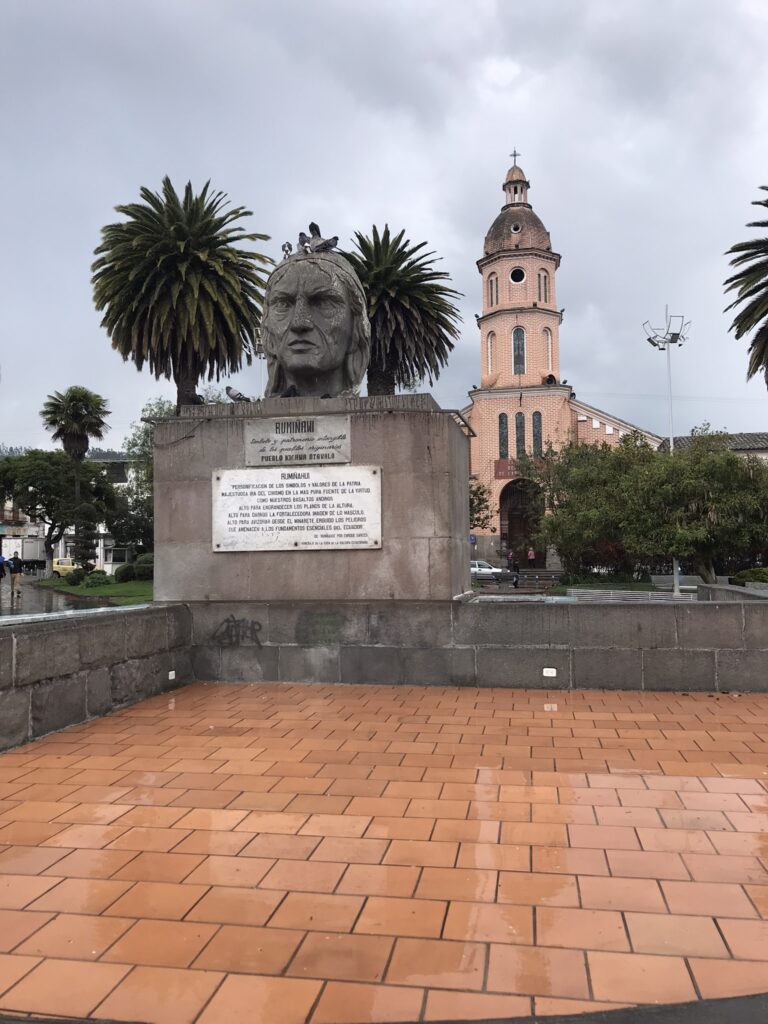 A statue in Otavalo