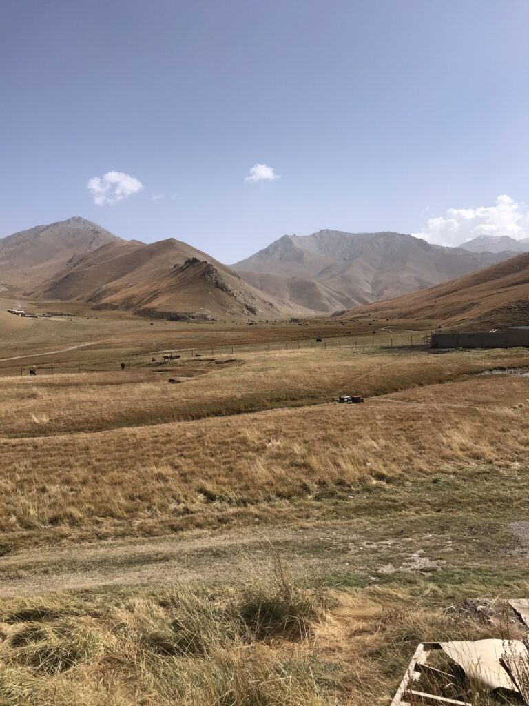 The plains near Tash Rabat