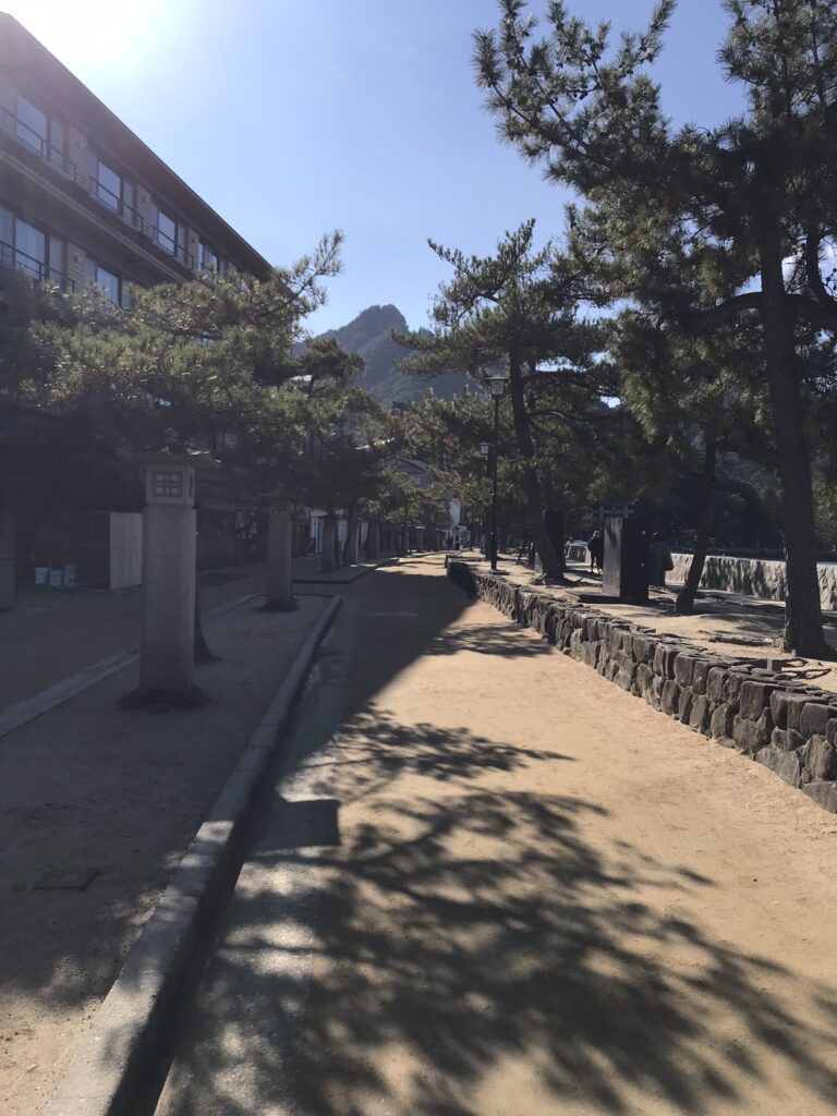 Japan travel on Itsukushima