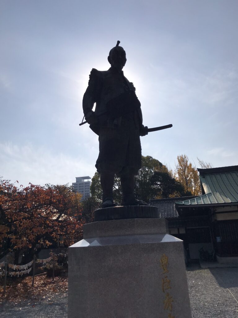 A statue of Hideyoshi Toyotomi