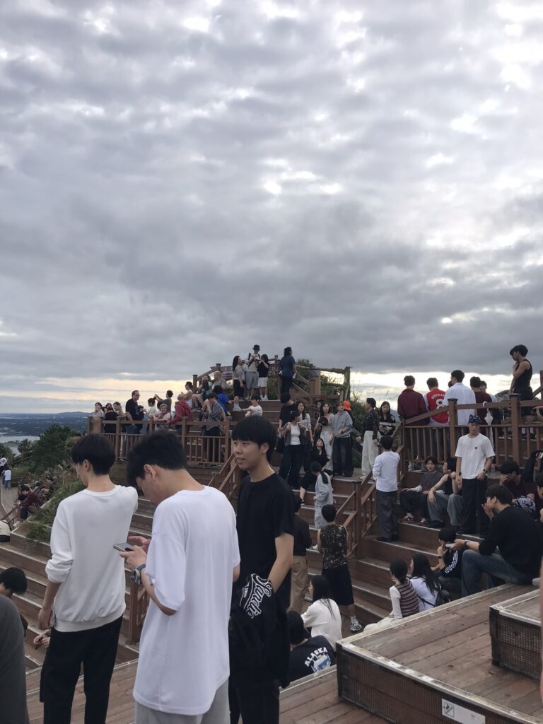 Students at the top of Seongsan Ilchulbong