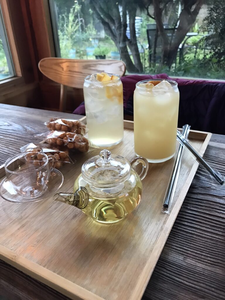 Magnolia Tea at Seokdeung House in Gyeongju