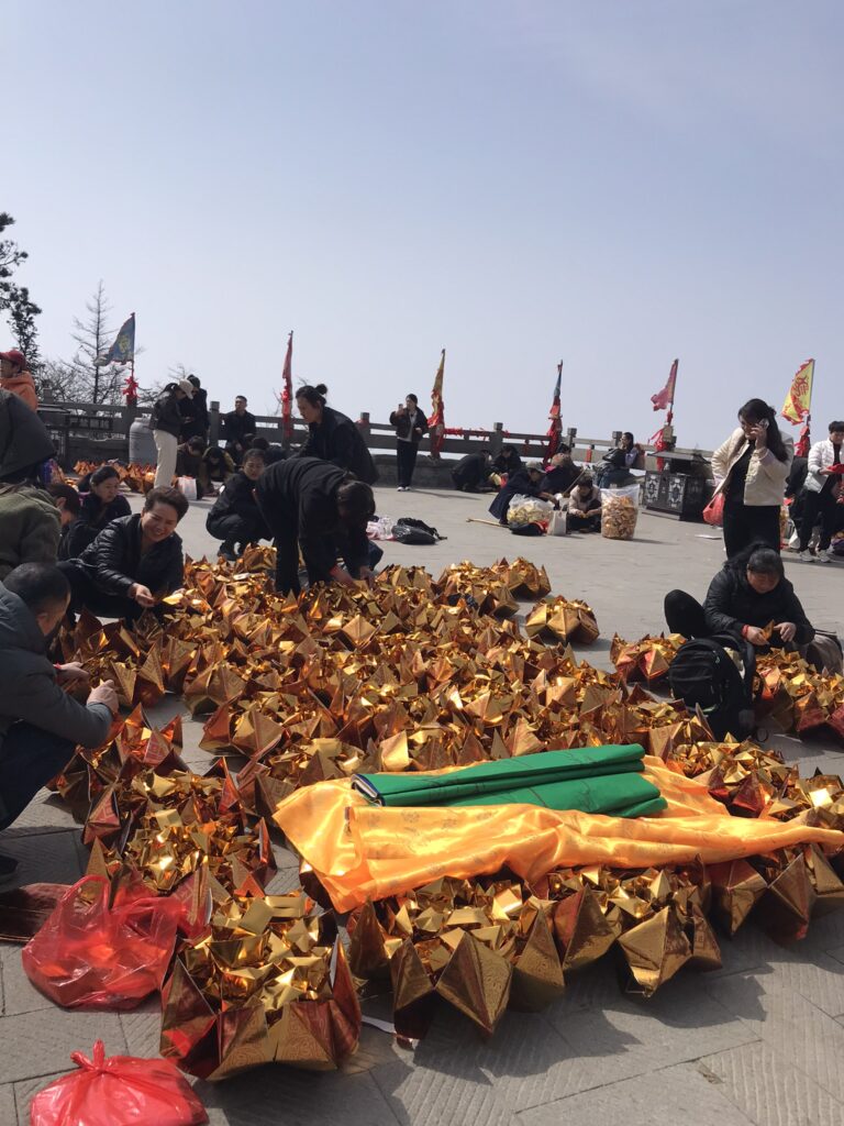 Taoist offerings at Mount Tai