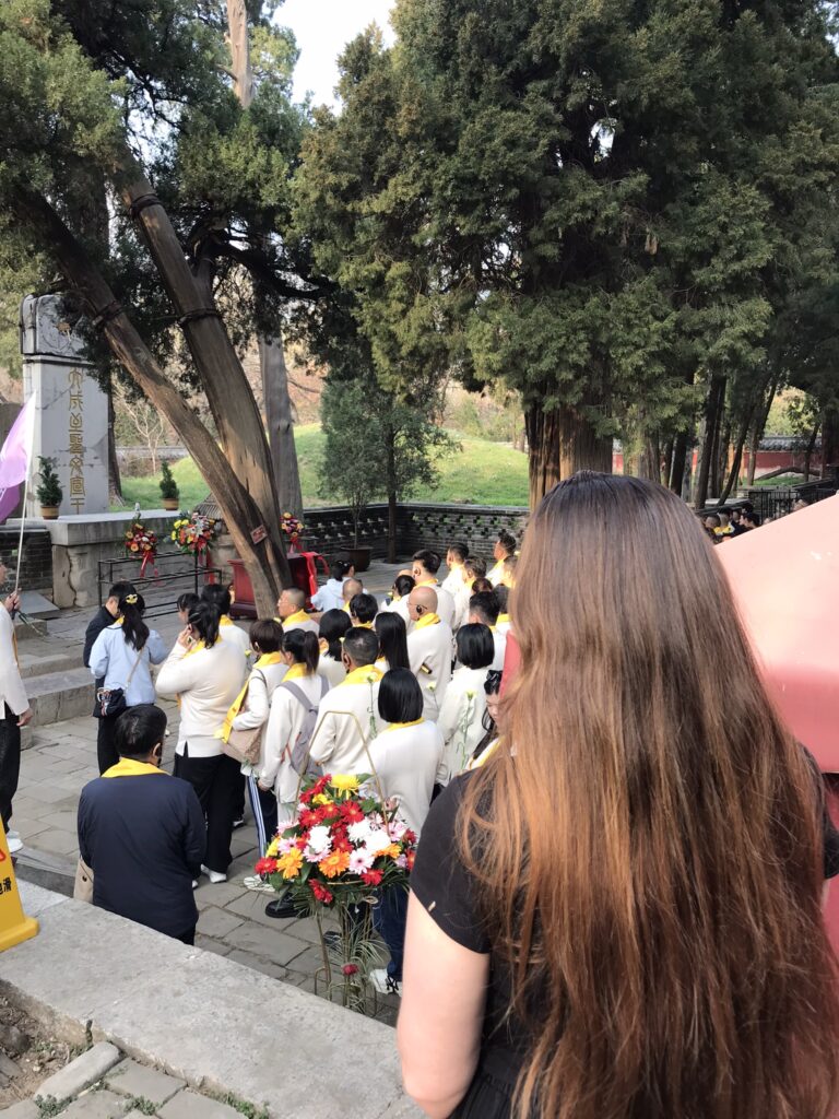 A group at the grave of Confucius in Qufu